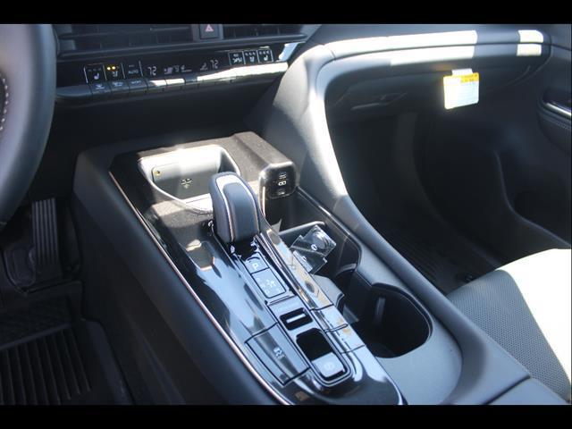 2026 Toyota Crown Signia XLE