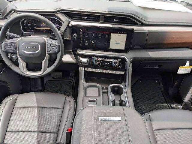 2026 GMC Sierra 2500HD Crew Cab, Standard Bed, Denali, 4WD