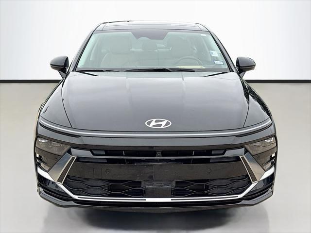 2025 Hyundai Sonata Hybrid Limited