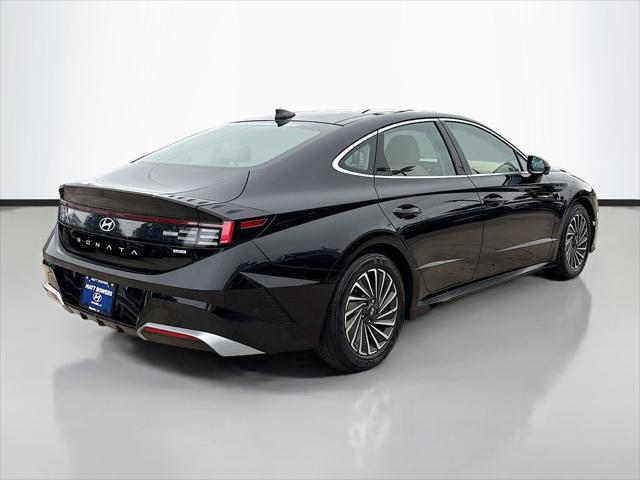 2025 Hyundai Sonata Hybrid Limited