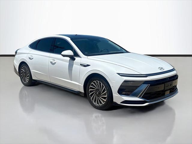 2025 Hyundai Sonata Hybrid Limited