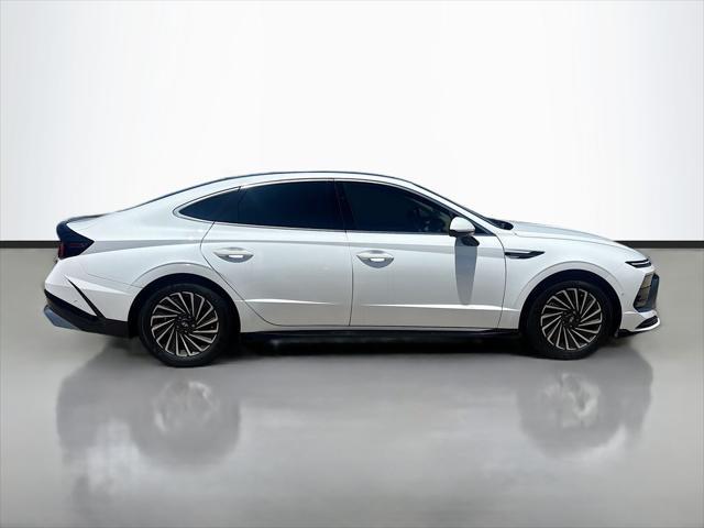 2025 Hyundai Sonata Hybrid Limited