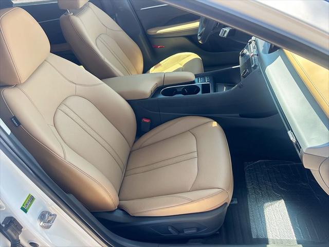 2025 Hyundai Sonata Hybrid Limited