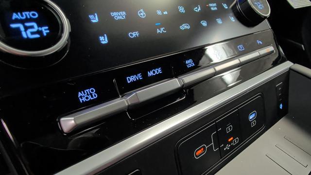 2026 Hyundai Santa Fe Hybrid Limited 7 Passenger