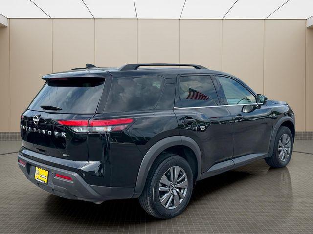 2025 Nissan Pathfinder SV 4WD