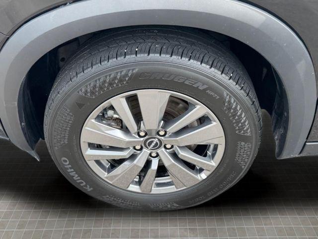 2025 Nissan Pathfinder SV 4WD