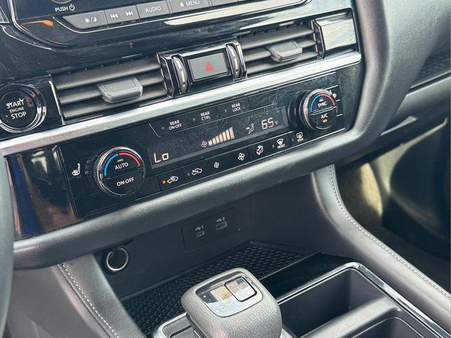2025 Nissan Pathfinder SV 4WD