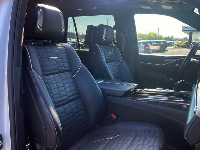 2023 Cadillac Escalade Sport Platinum