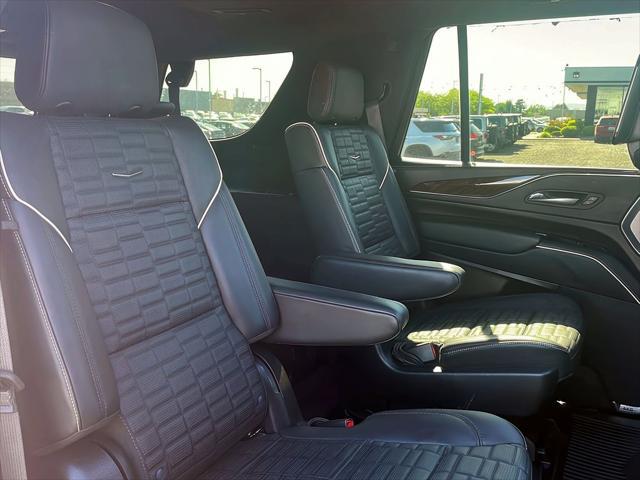 2023 Cadillac Escalade Sport Platinum