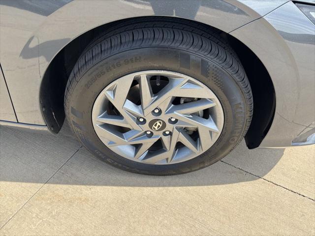 2024 Hyundai Elantra Hybrid Blue