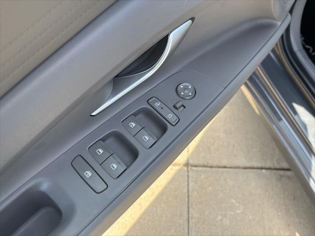2024 Hyundai Elantra Hybrid Blue