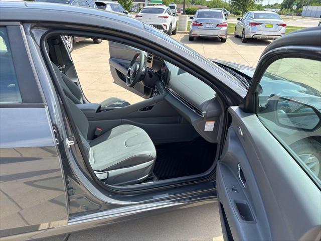 2024 Hyundai Elantra Hybrid Blue
