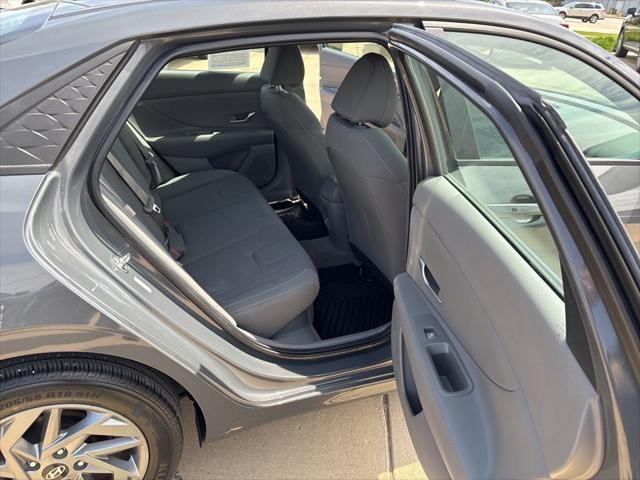 2024 Hyundai Elantra Hybrid Blue