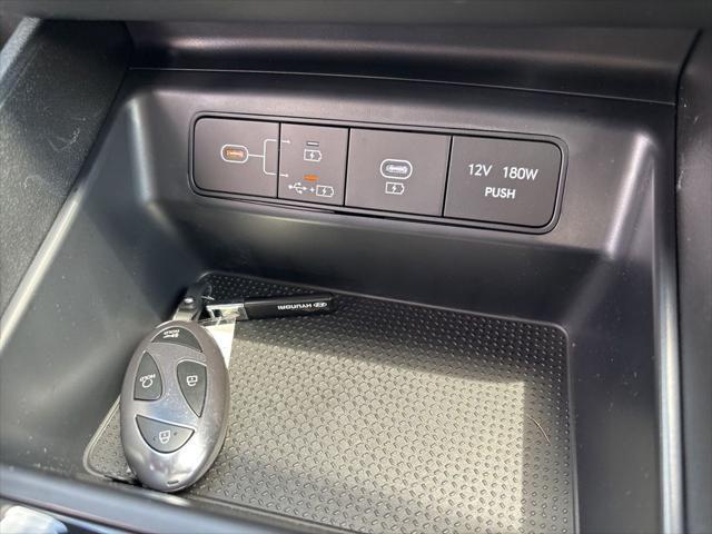 2026 Hyundai Santa Cruz SE