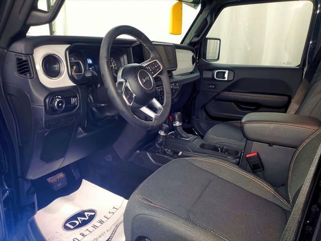 2025 Jeep Wrangler 4-Door Sahara