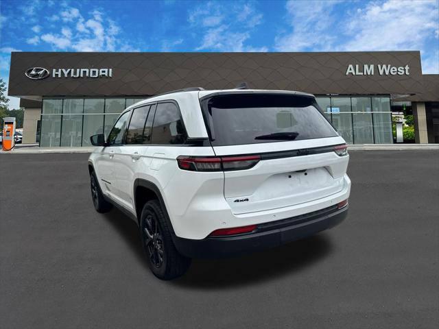 2025 Jeep Grand Cherokee Altitude 4x4