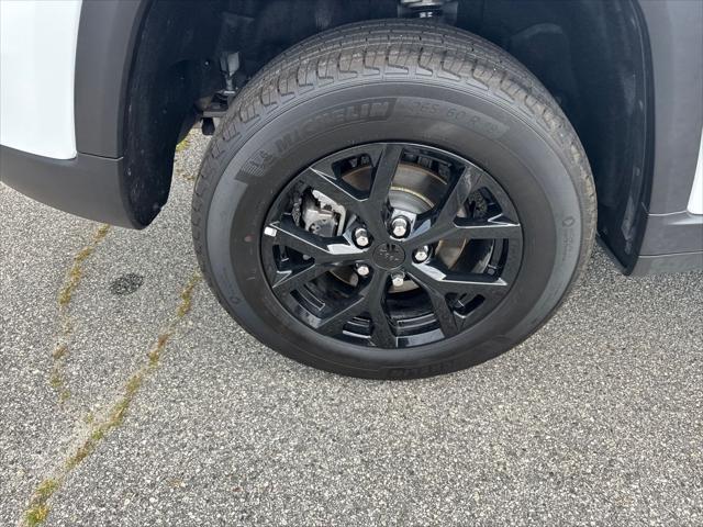 2025 Jeep Grand Cherokee Altitude 4x4