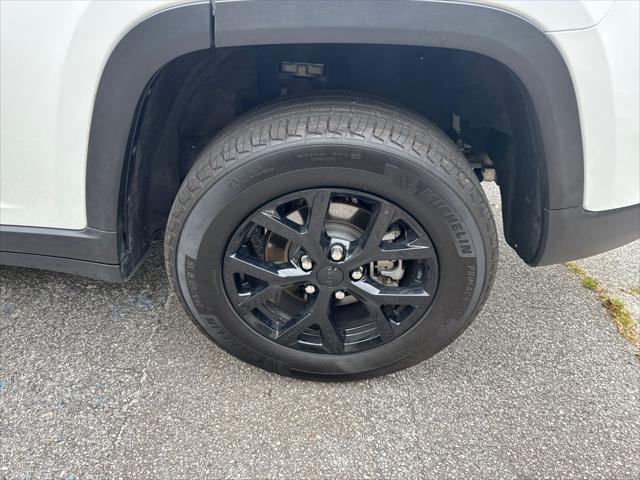 2025 Jeep Grand Cherokee Altitude 4x4