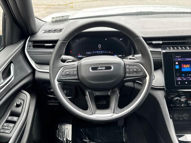 2025 Jeep Grand Cherokee Altitude 4x4