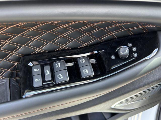 2023 Jeep Grand Cherokee L Summit 4x4