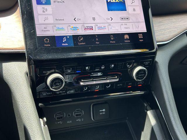 2023 Jeep Grand Cherokee L Summit 4x4