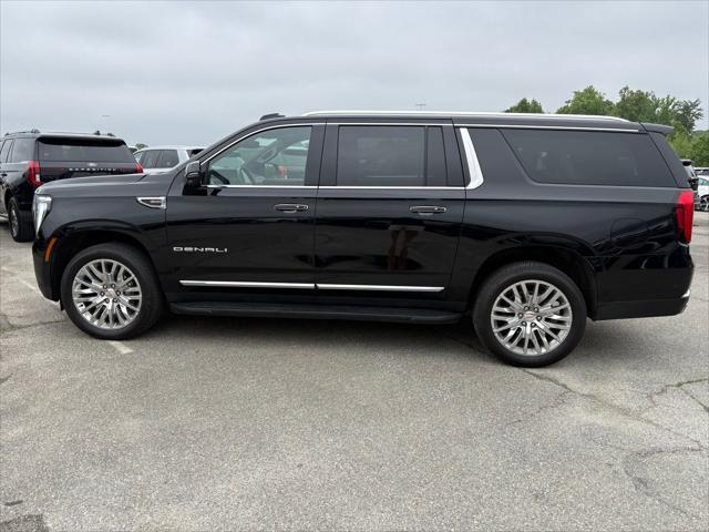 2025 GMC Yukon XL 4WD Denali
