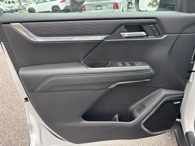 2024 GMC Acadia FWD Elevation