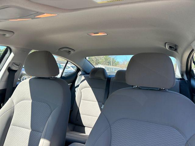 2020 Hyundai Elantra SE