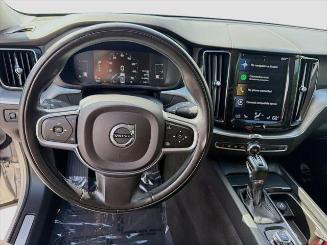 2019 Volvo XC60 T5 Momentum