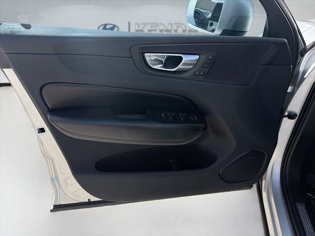 2019 Volvo XC60 T5 Momentum