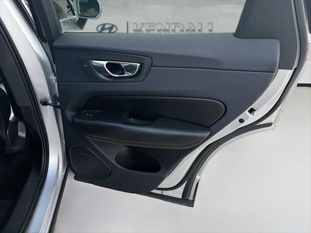 2019 Volvo XC60 T5 Momentum