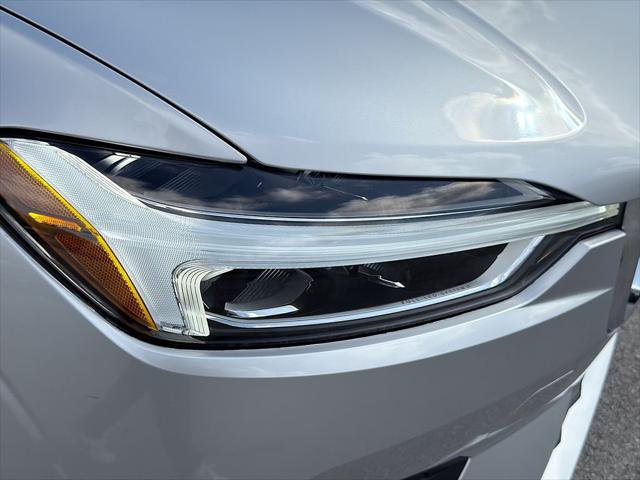 2019 Volvo XC60 T5 Momentum