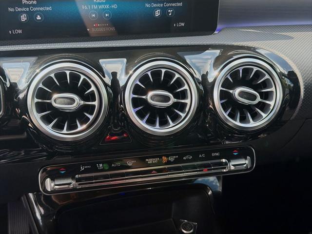 2020 Mercedes-Benz A 220 A 220