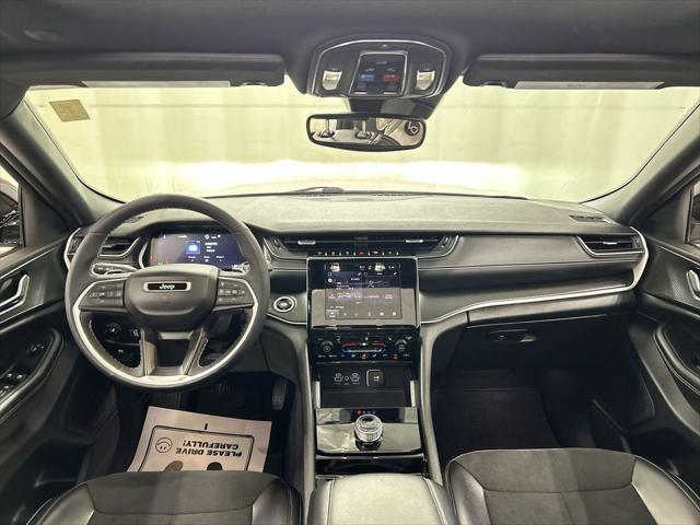 2023 Jeep Grand Cherokee L Altitude 4x4