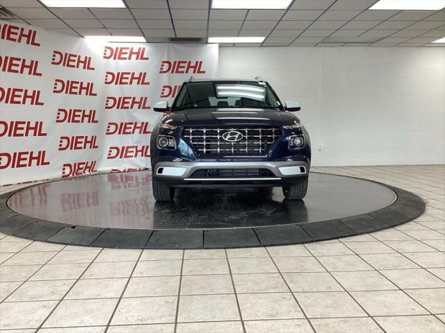 2026 Hyundai Venue SEL w/Two-Tone Roof