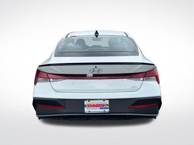 2026 Hyundai Elantra Hybrid SEL Sport