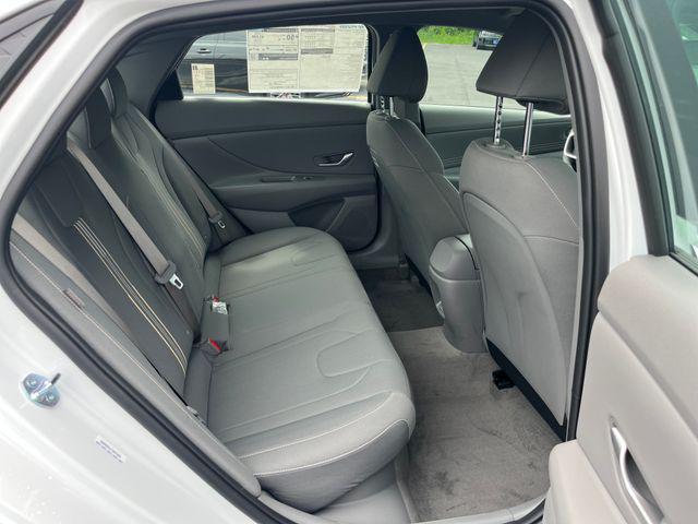 2026 Hyundai Elantra Hybrid SEL Sport