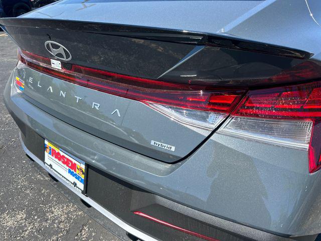2026 Hyundai Elantra Hybrid SEL Sport