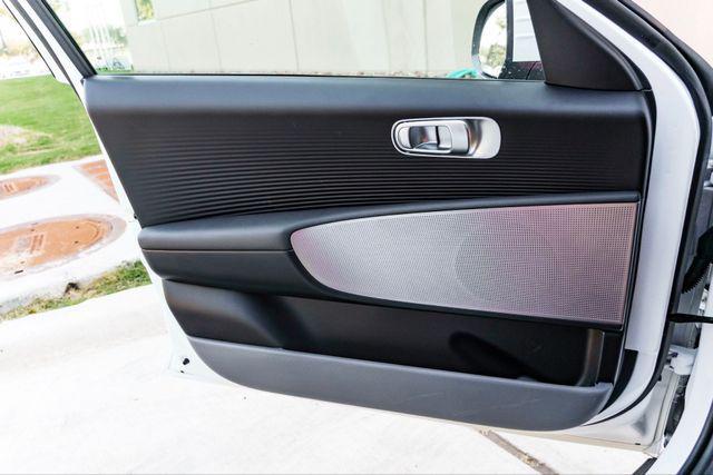 2025 Hyundai IONIQ 6 SE