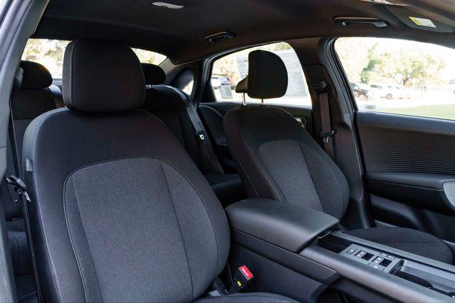 2025 Hyundai IONIQ 6 SE