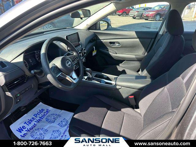 2024 Nissan Sentra SV Xtronic CVT