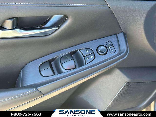 2024 Nissan Sentra SV Xtronic CVT