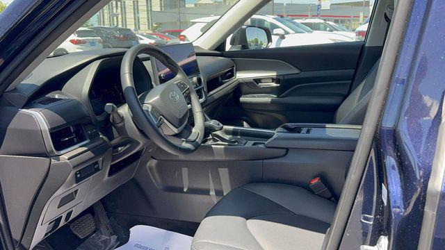 2025 Toyota Grand Highlander XLE