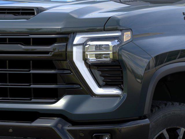 2026 Chevrolet Silverado 2500HD Crew Cab, Standard Bed, LT, 4WD