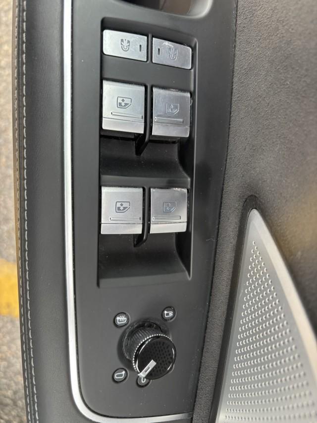 2022 Audi S8 TFSI quattro Tiptronic