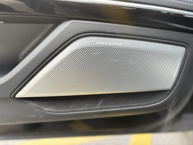 2022 Audi S8 TFSI quattro Tiptronic