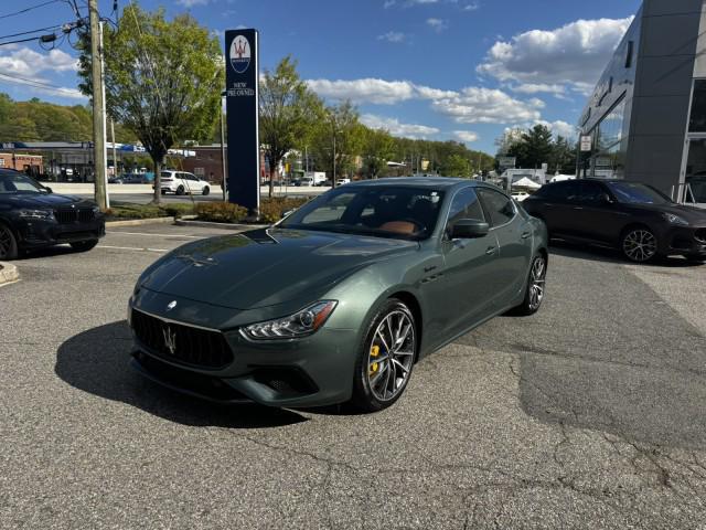 2022 Maserati Ghibli Modena Q4