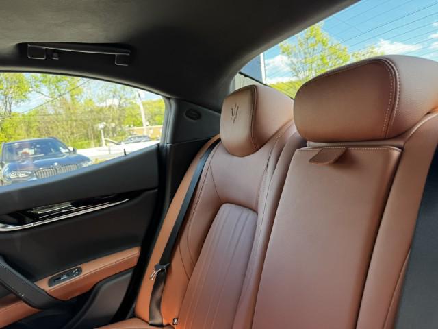 2022 Maserati Ghibli Modena Q4