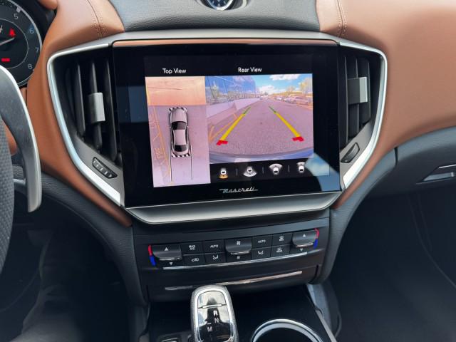 2022 Maserati Ghibli Modena Q4