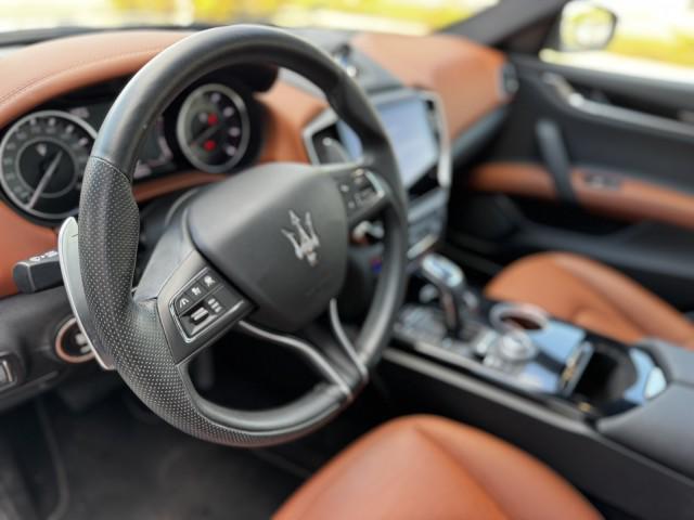 2022 Maserati Ghibli Modena Q4